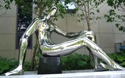 不銹鋼抽象人物雕塑
